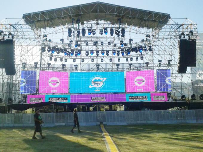 Anti - Static Outdoor Led Screen Hire , IP65 Stage Wedding Led Wall Display