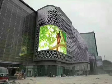 China HD P5 Vivid Video Outdoor Led Advertising Display Billboard SMD2727 7000 Nits IP65 supplier