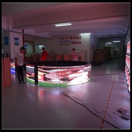 Curved Billboard Advertising LED Display Screen , 6500 Nits Full Color Video Wall supplier